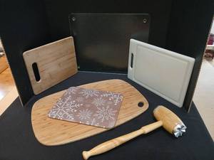 lot 1303 image: Kitchen Cutting Boards and tenderizer mallet