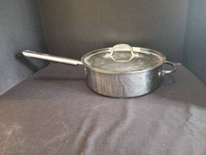 lot 1332 image: Cuisinarts Stainless Steel Saute Pan with  Lid and Long Handle