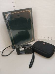 lot 1367 image: Sony Cyber-shot G Digital Camera 10x Optical Zoom 25mm Wide-angle