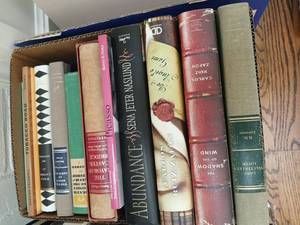 lot 1382 image: Lot of 9 Books Mixed Titles and Genres