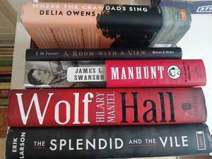lot 1387 image: Lot of 10 Books Fiction, Reference,