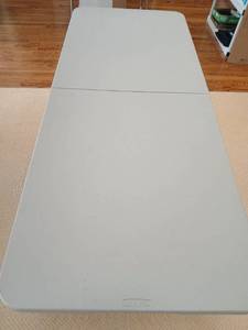 lot 1393 image: Lifetime 6 ft Folding Table gray 72x30x30