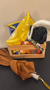 lot 1431 image: Childrens Poncho Large Ages 8 and Older 2-Pack with Umbrellas and more