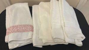 lot 1460 image: Six Hand Towels