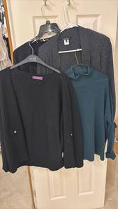lot 1507 image: Cashmere and other Cardigans and Sweaters S M