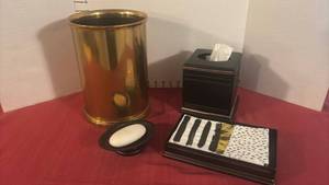 lot 2113 image: Bathroom Accessory Set Gold Cylinder Soap Dish Tissue Box Tray