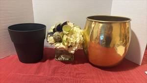 lot 2212 image: Decorative Planters and Faux Floral Arrangement