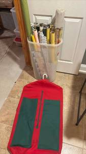 lot 2280 image: Hanging Garment Bag and Wrapping Paper with Tote