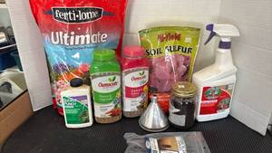 lot 3104 image: Garden Care Lot Fertilizer Potting Mix Soil Sulfur Insecticide Sprayer