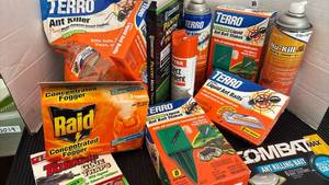 lot 3114 image: Pest Control Insecticide Lot Terro Raid Nu-Kill Ant Killer Fogger Bait Stakes Spray