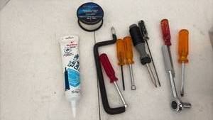 lot 3217 image: Hand Tools and Fishing Line