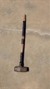 lot 3229 image: Sledgehammer