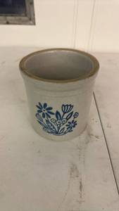 lot 23 image: Stoneware Crock with Blue Floral Decoration