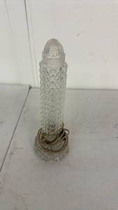 lot 35 image: Crystal Glass Torpedo-Shaped Electric Table Lamp