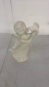 lot 65 image: Decorative Figurine Angel with Harp and Wood Storage Box Lot