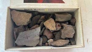 lot 91 image: Dutch Masters Perfectos Cigars Box with rocks Dated 1945