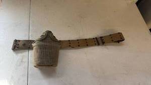 lot 97 image: Military cantine Bag with Carrying Strap