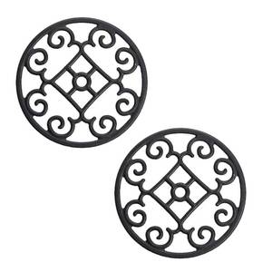 lot 465 image: Cast Iron Gas Stove Burner Ring Reducer & Trivet (2-Pack) - Non-Slip Work Ring Stand for Moka Pot, Espresso Maker, Small Pots & Pans - Retail $24