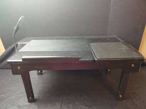 lot 278 image: Portable Lap Desk with LED Light and Mouse Pad