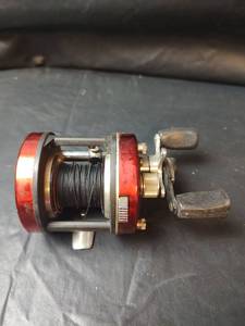 lot 293 image: Daiwa Millionaire 3RM Baitcasting Reel