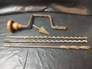 lot 316 image: Vintage Hand Brace Drill with Auger Bits and Reamer