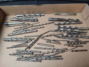 lot 379 image: Assorted Drill Bits