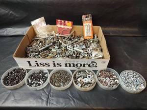 lot 381 image: Mixed Lot Screws Bolts Nuts Washers