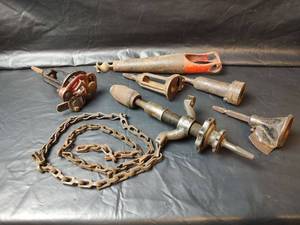 lot 409 image: Vintage Tools and Hardware