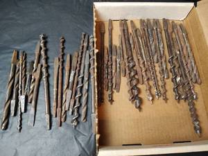 lot 422 image: Auger and Drill Bits Mixed Sizes