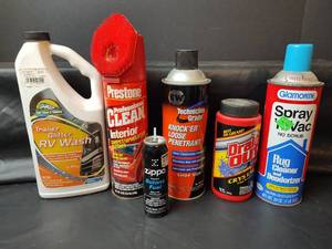 lot 425 image: Household and Car Cleaning Lot