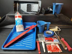 lot 447 image: Painting Tool Lot