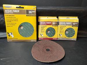 lot 465 image: Resin Fiber Sanding Discs 7 inch
