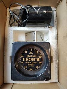 lot 473 image: Bushnell Fish Spotter Depth Gauge Model #16-6002