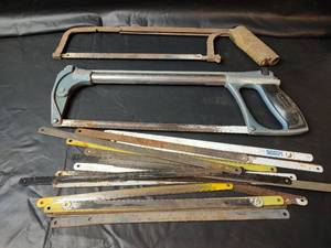 lot 475 image: Hacksaws and Blades