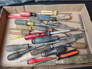 lot 501 image: Hand Tools