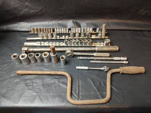 lot 507 image: Socket Set with Ratchets and Extensions