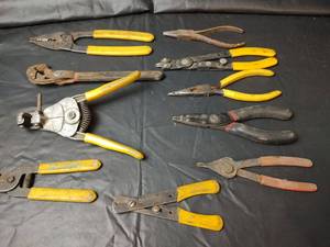 lot 515 image: Hand Tools