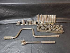 lot 517 image: Sockets, Ratchet, and Extensions