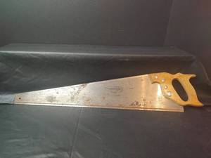 lot 528 image: Craftsman Hand Saw 26 inch Blade