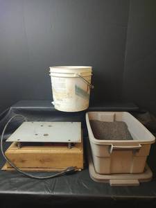 lot 554 image: Homemade Shaker (Works) includes Polishing Granules