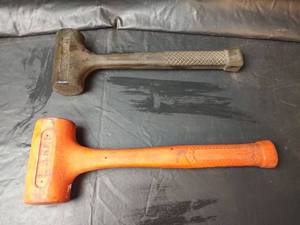 lot 561 image: Rubber Mallets