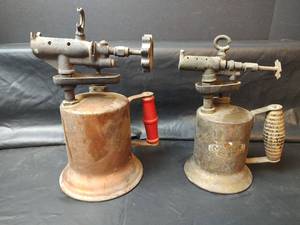 lot 569 image: Vintage Blowtorches with Tank Bases and Burners