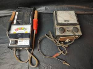 lot 576 image: Battery Load & Charging System Tester and Auto-Test CAT-5 Cam Angle Tachometer
