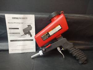 lot 591 image: NIB Central Pneumatic Blast Gun With Gravity Feed