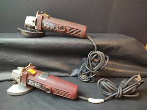 lot 618 image: Chicago Electric Heavy-Duty 4-12 Angle Grinders, Tested
