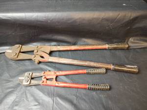 lot 620 image: Bolt Cutters