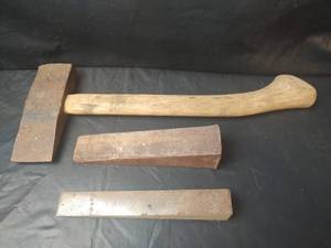 lot 625 image: Hatchet and Hammer Head and Wedges