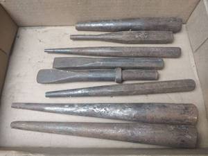 lot 626 image: Chisel and Machinist Punch Tools