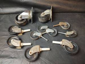 lot 678 image: Assorted Swivel Caster Wheels