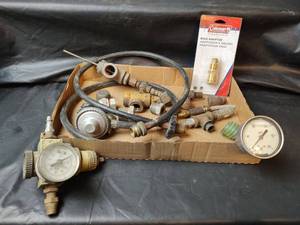 lot 720 image: Propane Pressure Gauges, Fittings, Hoses and Regulator